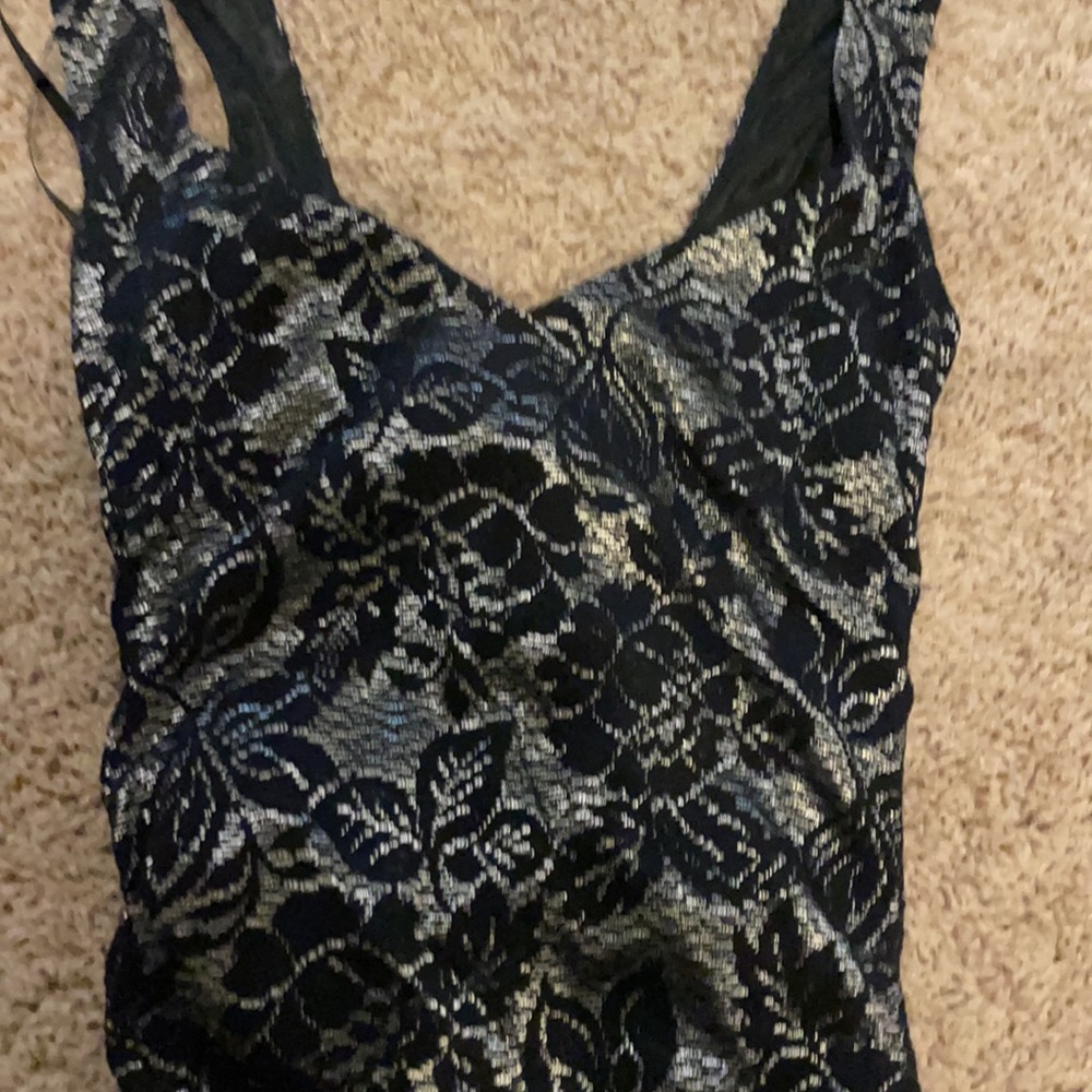 Laundry - Picture 2 of 3